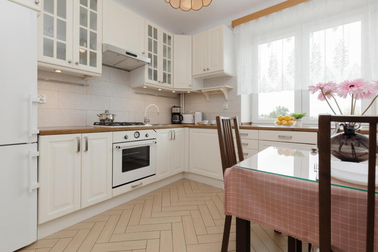 Metro Raclawicka Cozy Studio Apartment By Noclegi Renters Βαρσοβία Εξωτερικό φωτογραφία